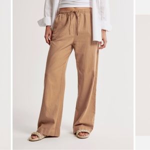 New with Tag - Abercrombie Linen-Blend Pull-On Wide Leg Pant - camel brown